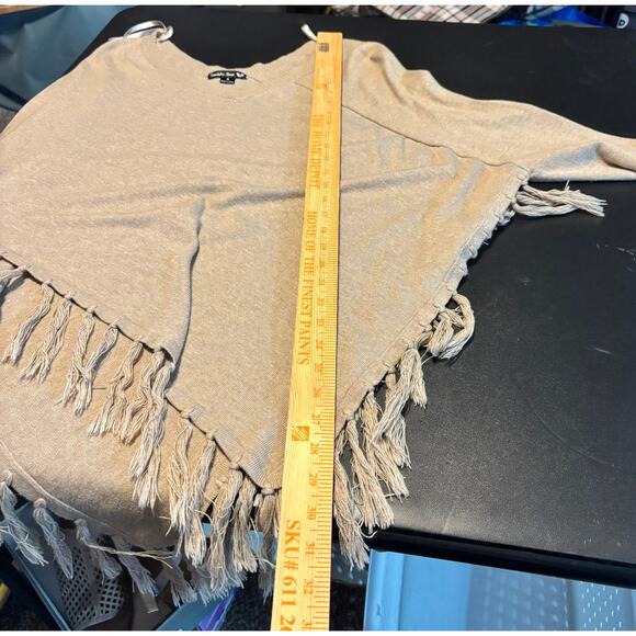 Double Zero Beige Fringe Sweater Women’s Small Boho Asymmetrical Knit Top - Picture 3 of 5
